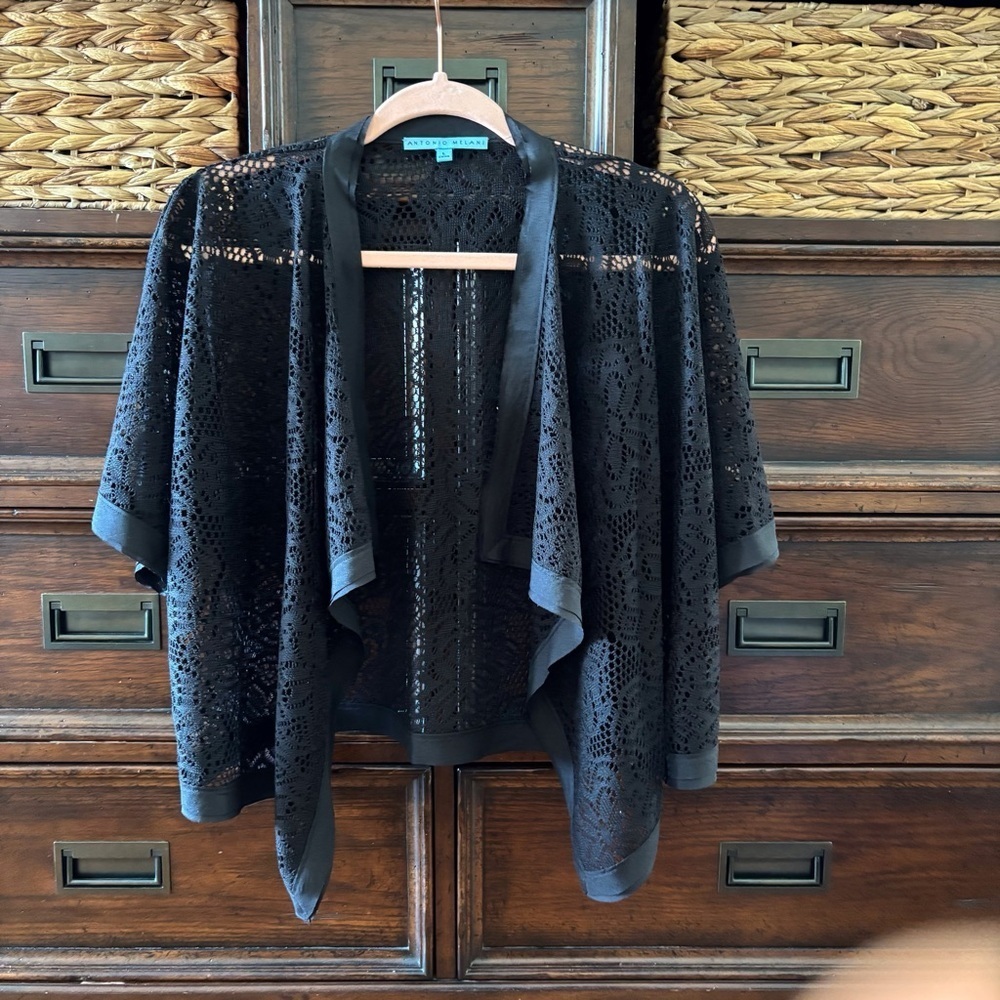 ANTONIO MELANI Black Lace Open-Front Cardigan in size L